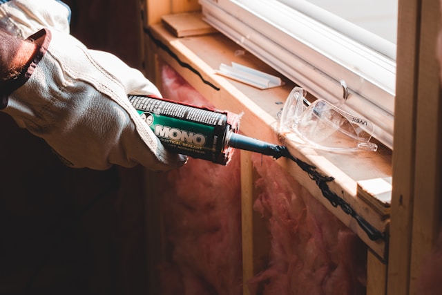 Effective Strategies for Dealing with Common Home Repair Challenges