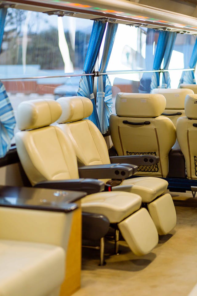 Luxury Charter Bus Airport Transportation: A Smart Choice for Group Travel